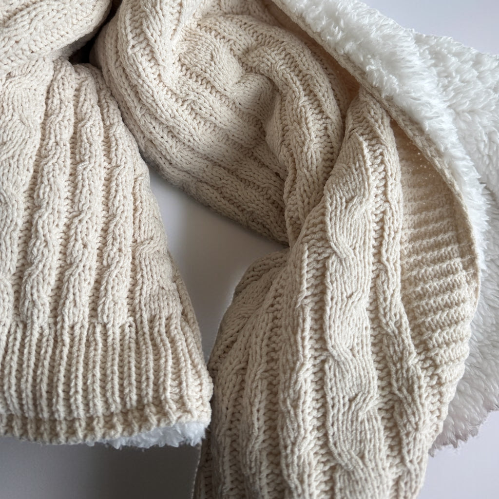 Personalised baby knit blanket